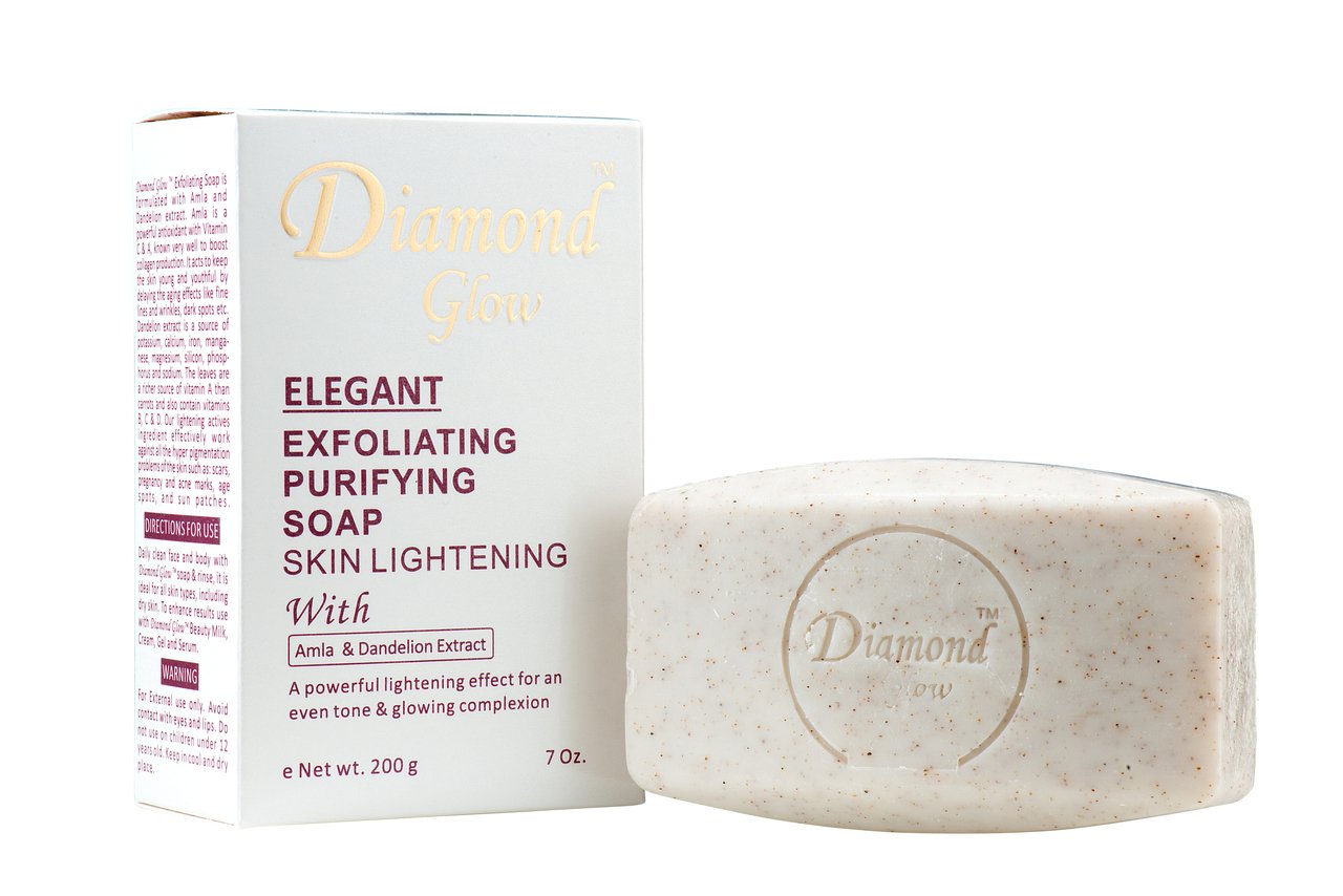 Diamond Glow Elegant Exfoliating Purifying Soap